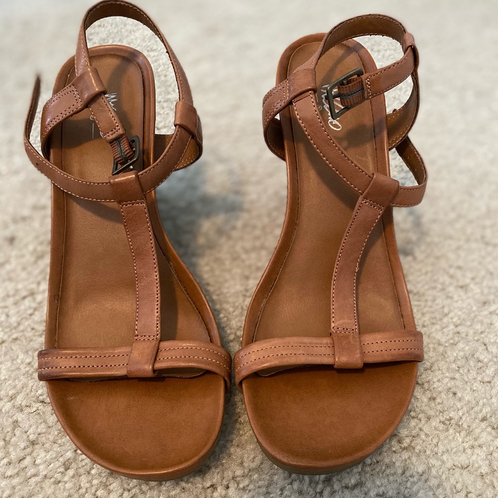 Carmel Wedge Sandals